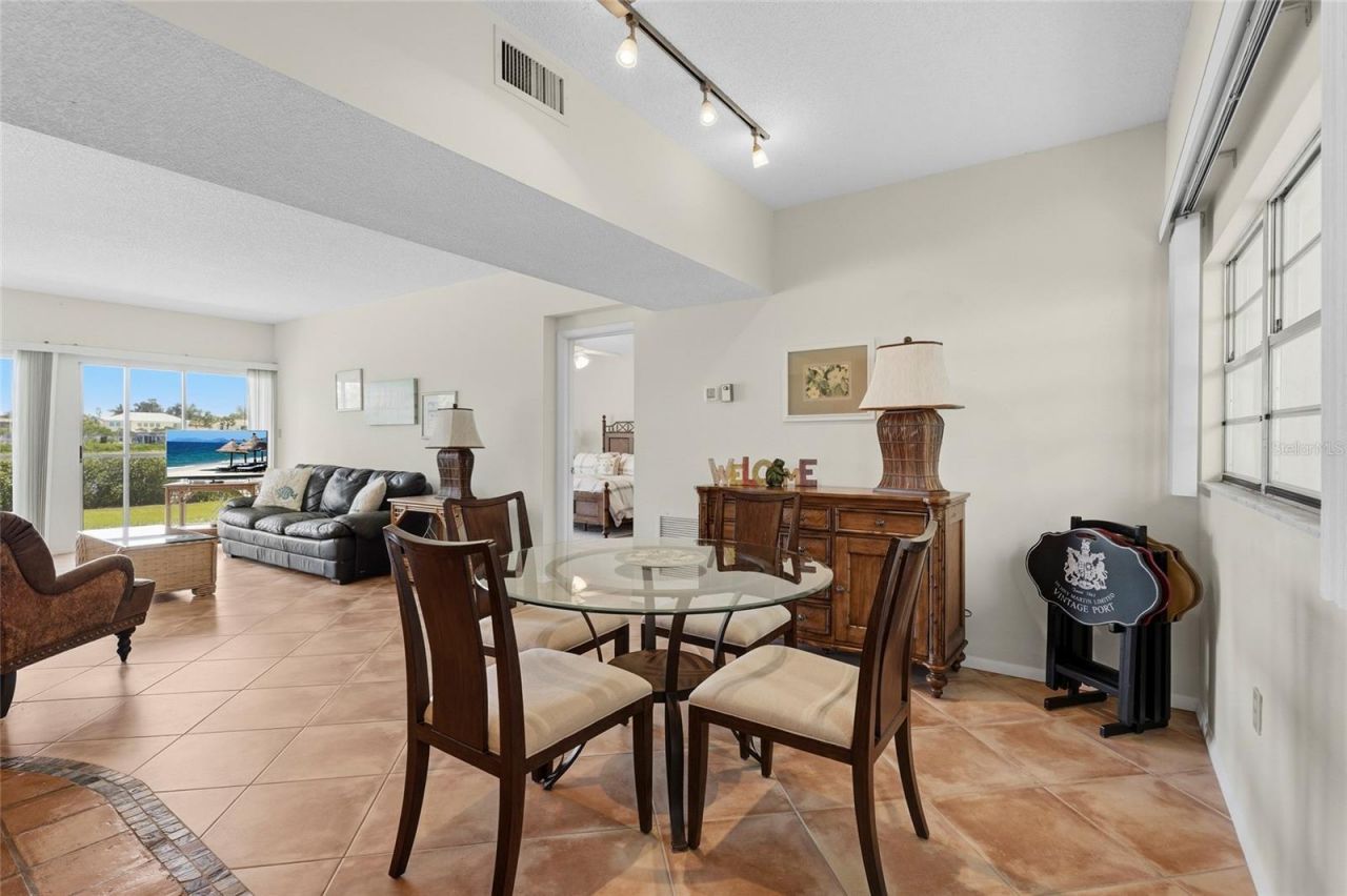 3240 Gulf Of Mexico Drive , Unit B104, Longboat Key, FL 34228 Photo
