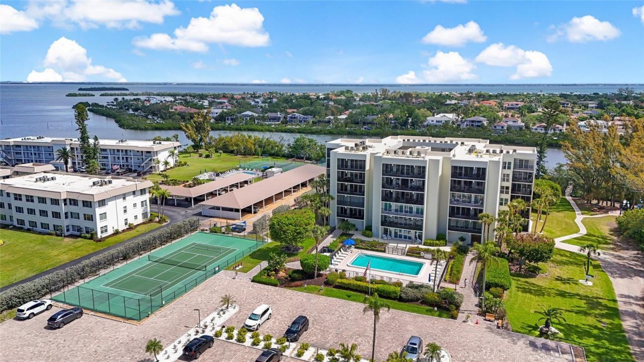 3240 Gulf Of Mexico Drive , Unit B104, Longboat Key, FL 34228 Photo