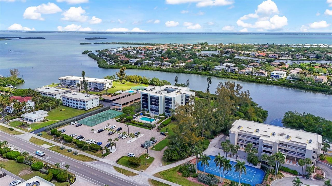 3240 Gulf Of Mexico Drive , Unit B104, Longboat Key, FL 34228 Photo
