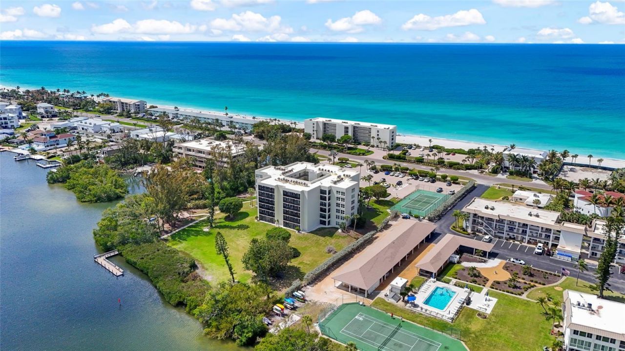 3240 Gulf Of Mexico Drive , Unit B104, Longboat Key, FL 34228 Photo