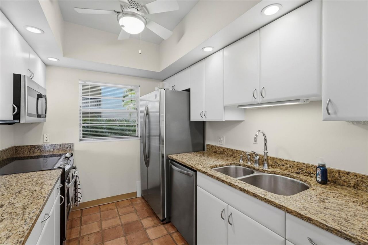 3240 Gulf Of Mexico Drive , Unit B104, Longboat Key, FL 34228 Photo