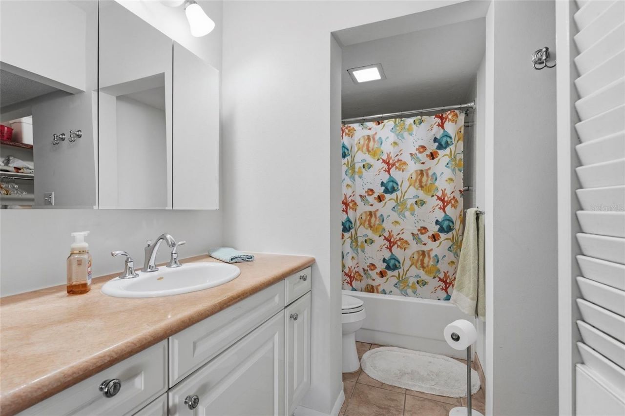 3240 Gulf Of Mexico Drive , Unit B104, Longboat Key, FL 34228 Photo