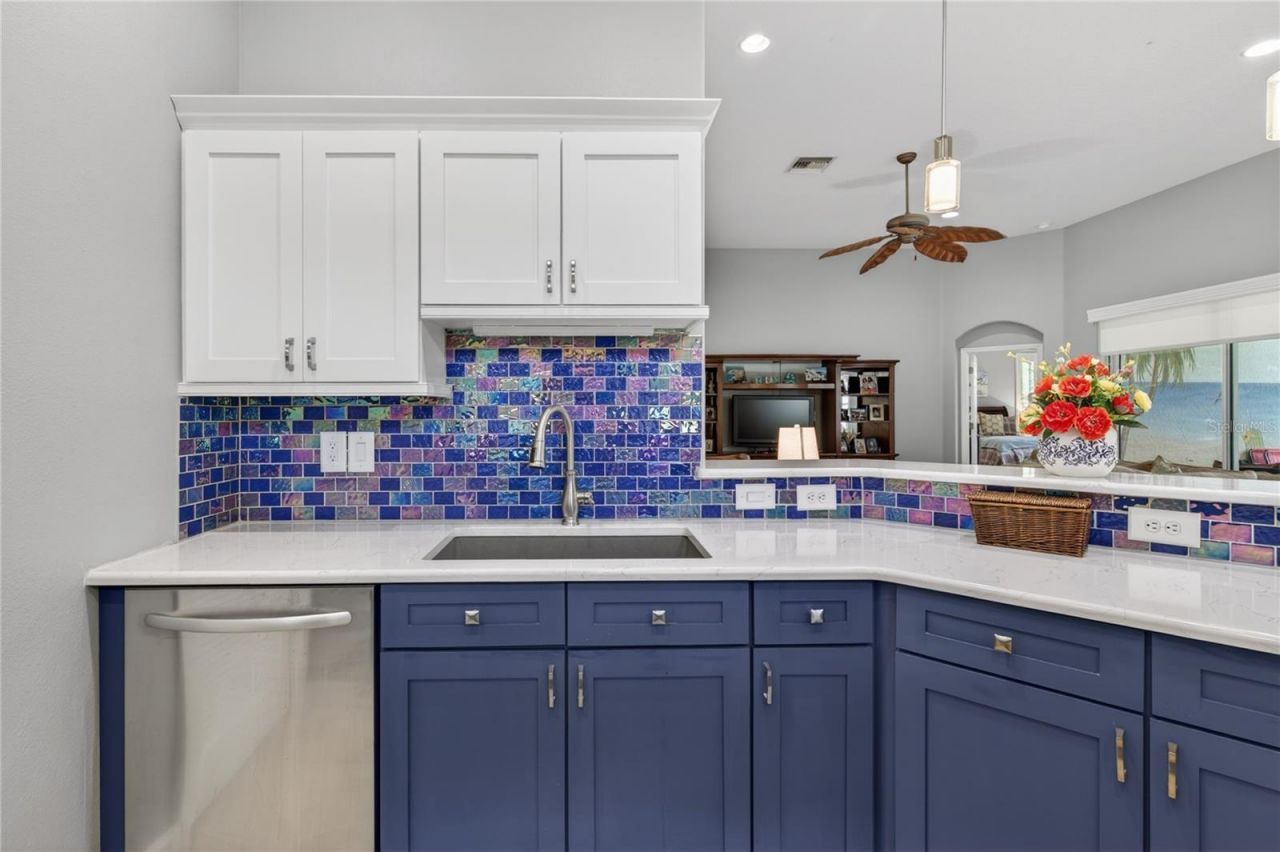 8927 Bridgeport Bay Circle , Mount Dora, FL 32757 Photo