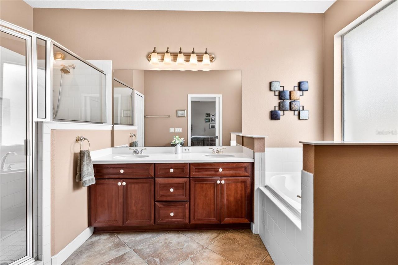 8927 Bridgeport Bay Circle , Mount Dora, FL 32757 Photo