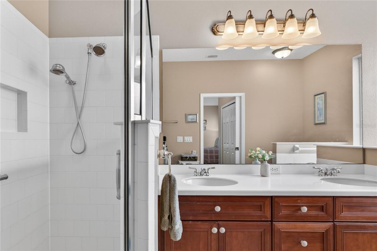 8927 Bridgeport Bay Circle , Mount Dora, FL 32757 Photo