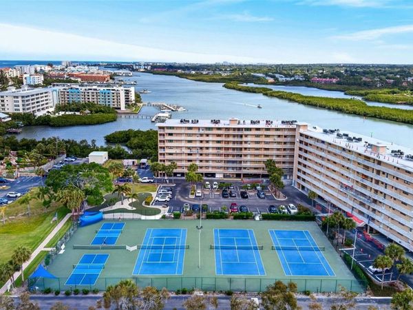 19451 GULF BOULEVARD, Unit 204, INDIAN SHORES, FL 33785