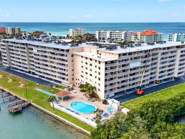 19451 GULF BOULEVARD, Unit 204, INDIAN SHORES, FL 33785