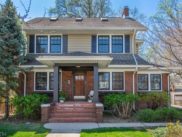 229 Watchung Ave, Montclair, NJ 07043