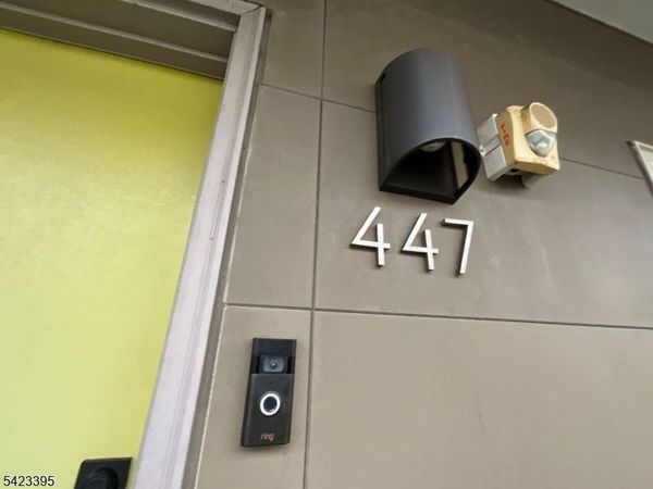 447 Rose Ave, Jersey, NJ 07305