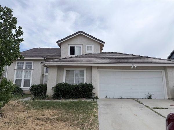 2618 Summerchase, Rosamond, CA 93560