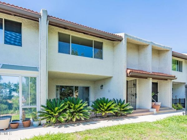 7908 Via Magdalena, Burbank, CA 91504