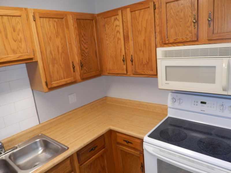 4117 Karl Road , Unit 302, Columbus, OH 43224 Photo 12