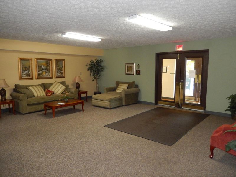 4117 Karl Road , Unit 302, Columbus, OH 43224 Photo 2