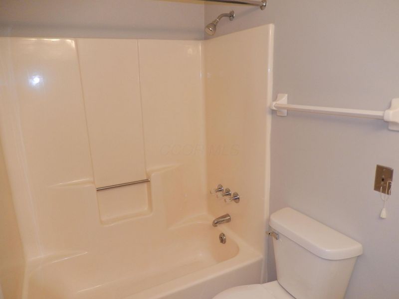 4117 Karl Road , Unit 302, Columbus, OH 43224 Photo 24