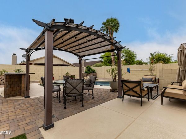 3117 E KRISTAL Way, Phoenix, AZ 85050