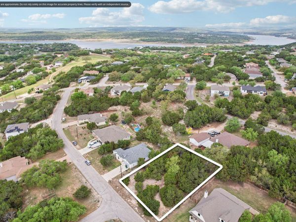 20628 Falcon LN, Lago Vista, TX 78645