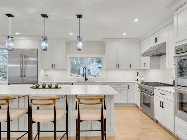 383 Marrett, Lexington, MA 02421