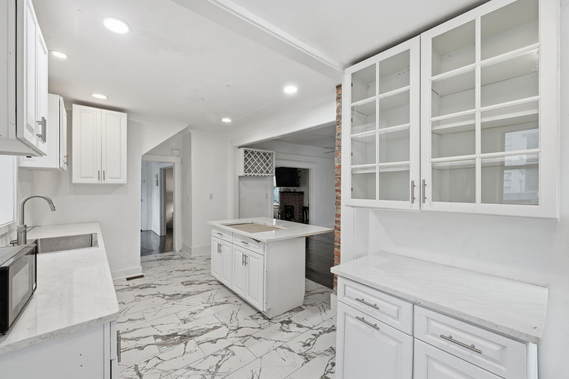 15 Poplar Street Photo 13