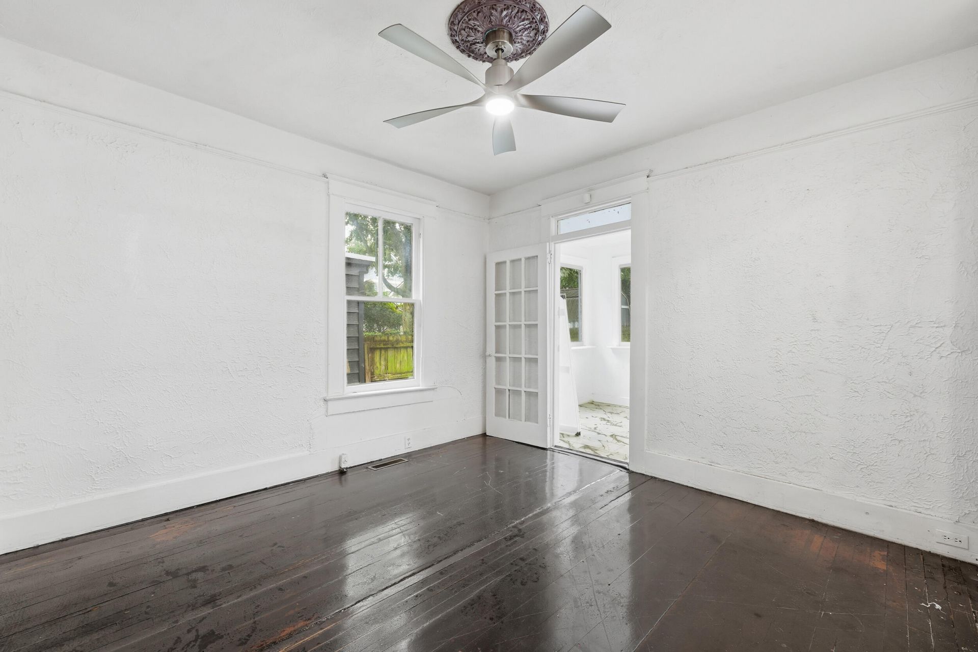 15 Poplar Street Photo 18