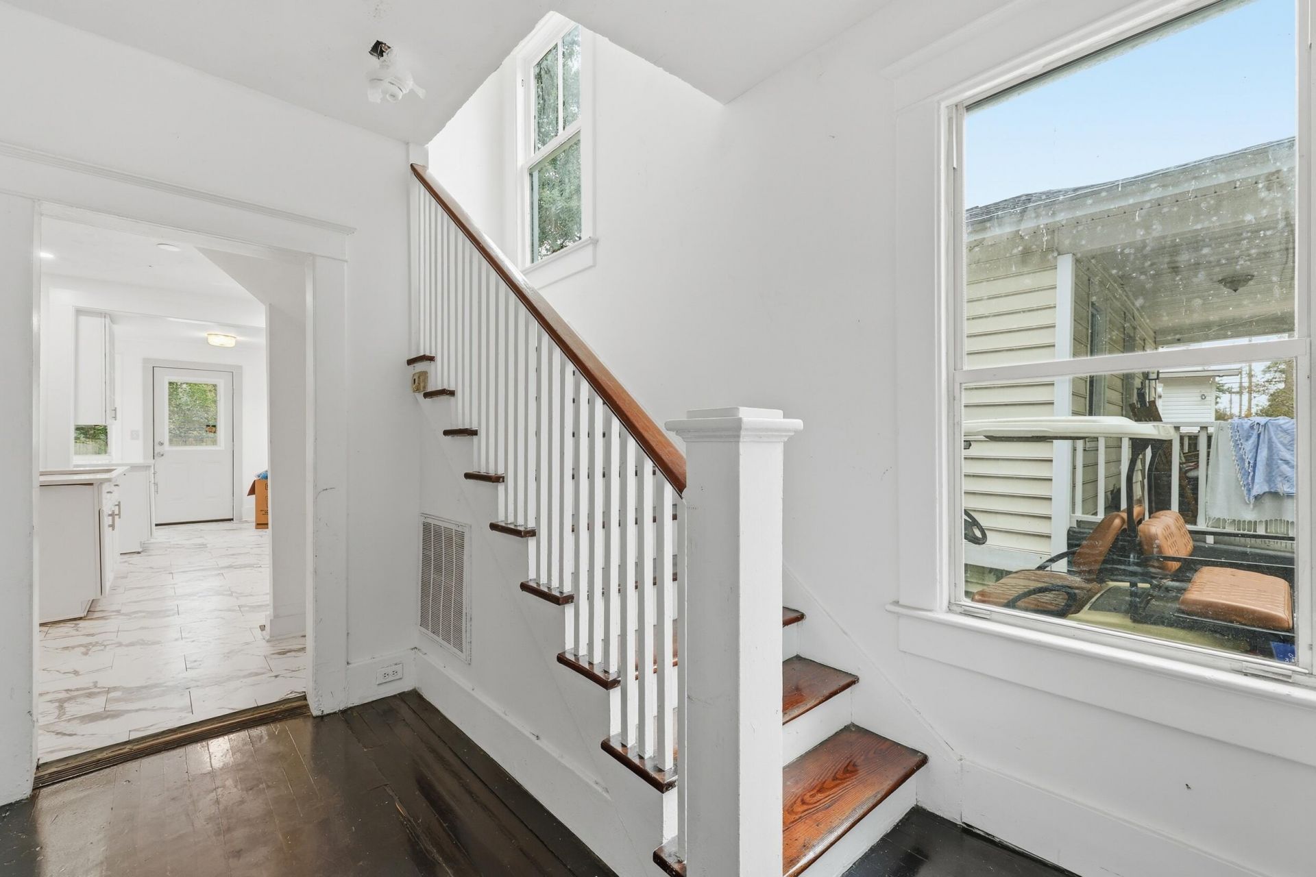 15 Poplar Street Photo 4