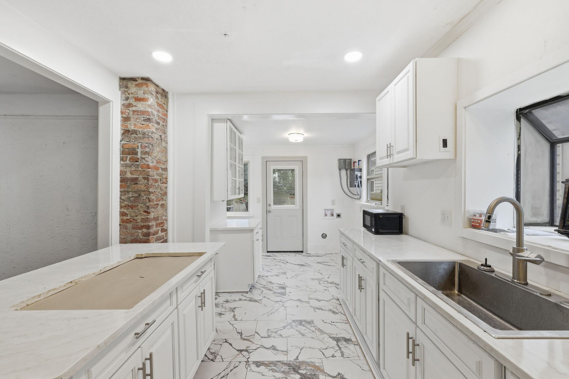 15 Poplar Street Photo 9