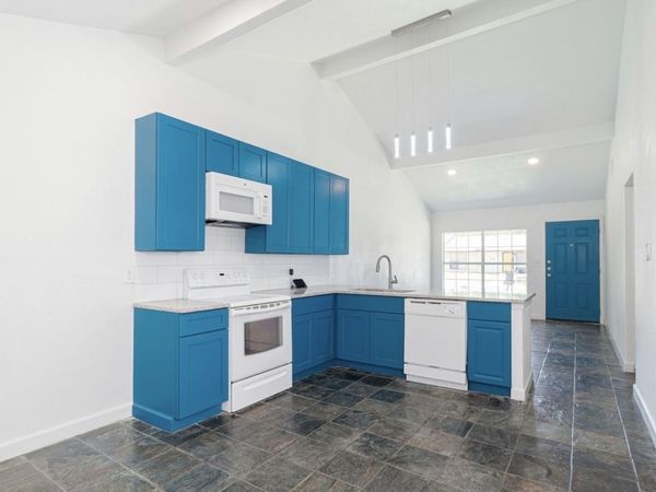 7006 Glen Pass, San Antonio, TX 78239