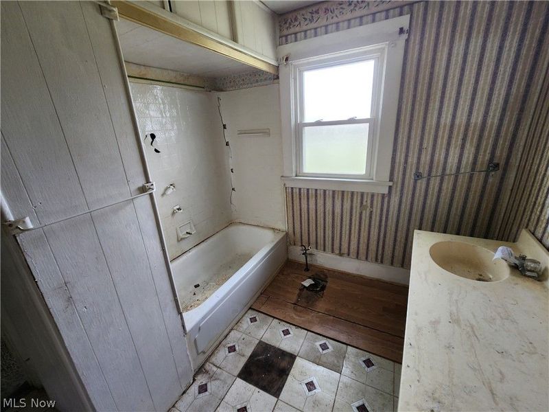 611 Cohasset Drive, Youngstown, OH 44511 Photo 14