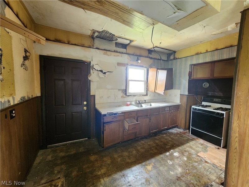 611 Cohasset Drive, Youngstown, OH 44511 Photo 7