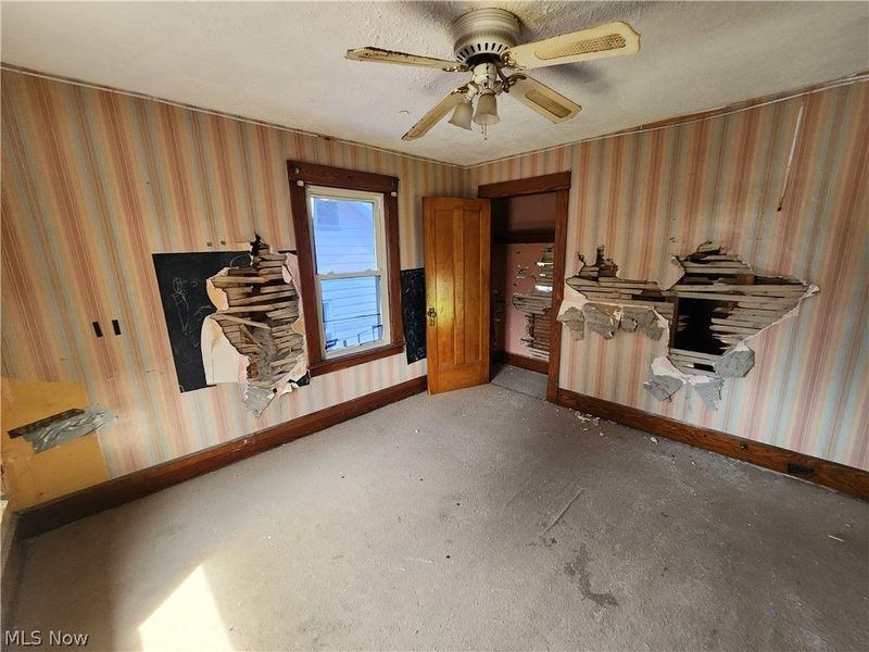 611 Cohasset Drive, Youngstown, OH 44511 Photo 9