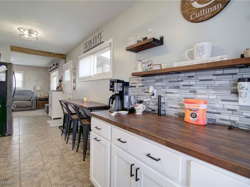 12123 National Drive, Grafton, OH 44044 Photo 5