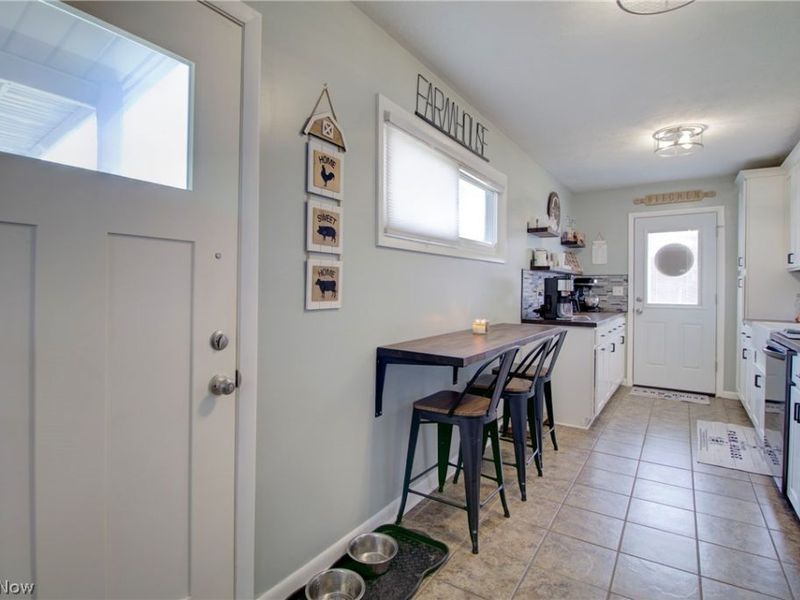 12123 National Drive, Grafton, OH 44044 Photo 7