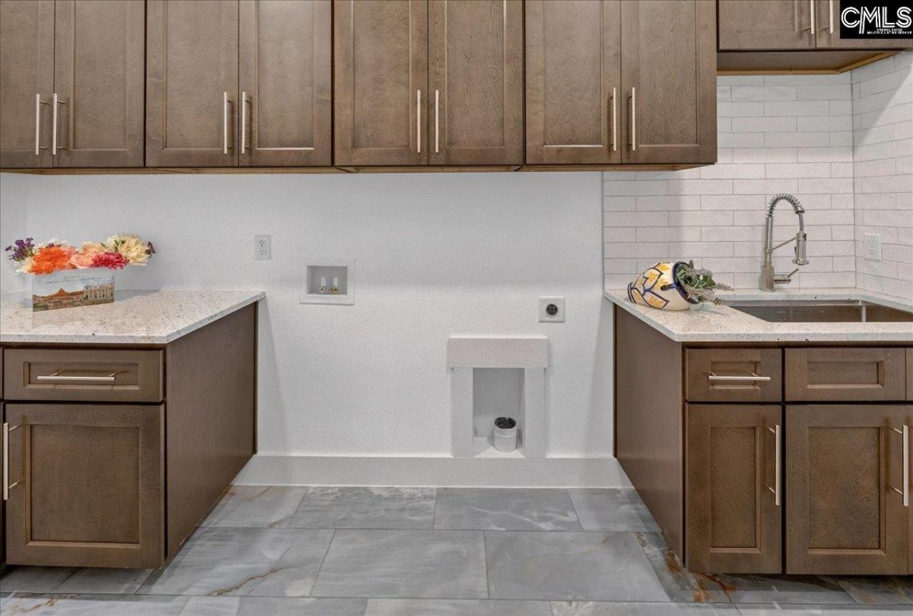 704 Harbor View Drive Photo 17