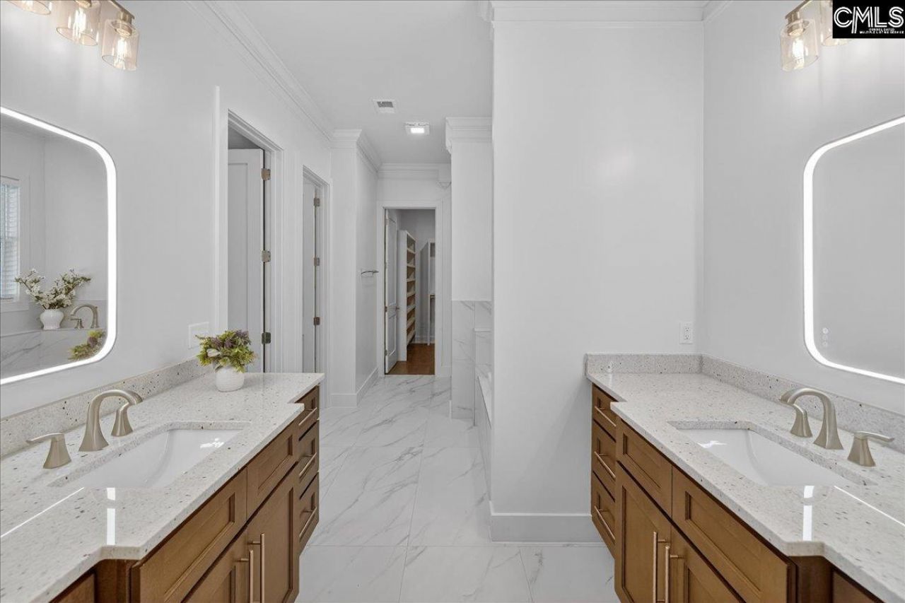 704 Harbor View Drive Photo 21