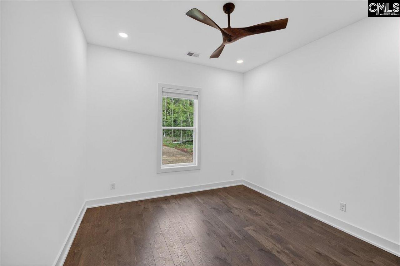 704 Harbor View Drive Photo 24