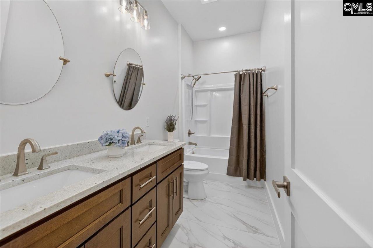 704 Harbor View Drive Photo 28