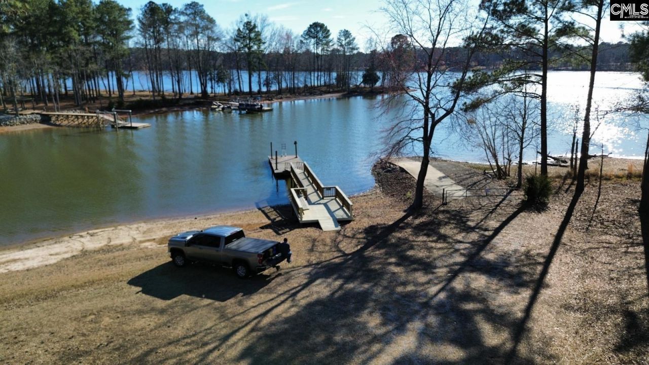 704 Harbor View Drive Photo 4