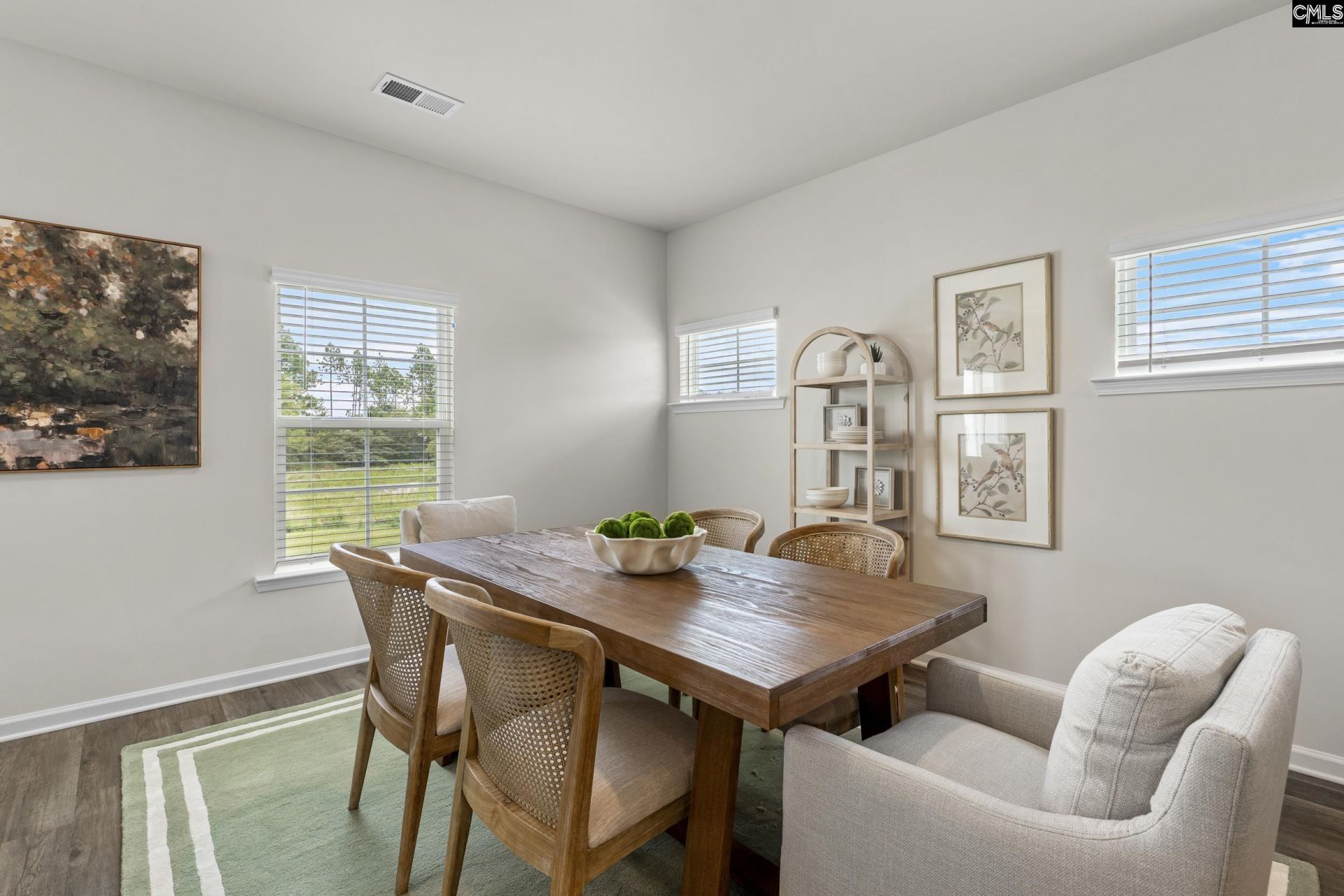 1318 Crosshill Court  Photo 6