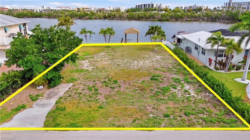 8061 Lagoon Rd, Fort Myers Beach, FL 33931 Photo