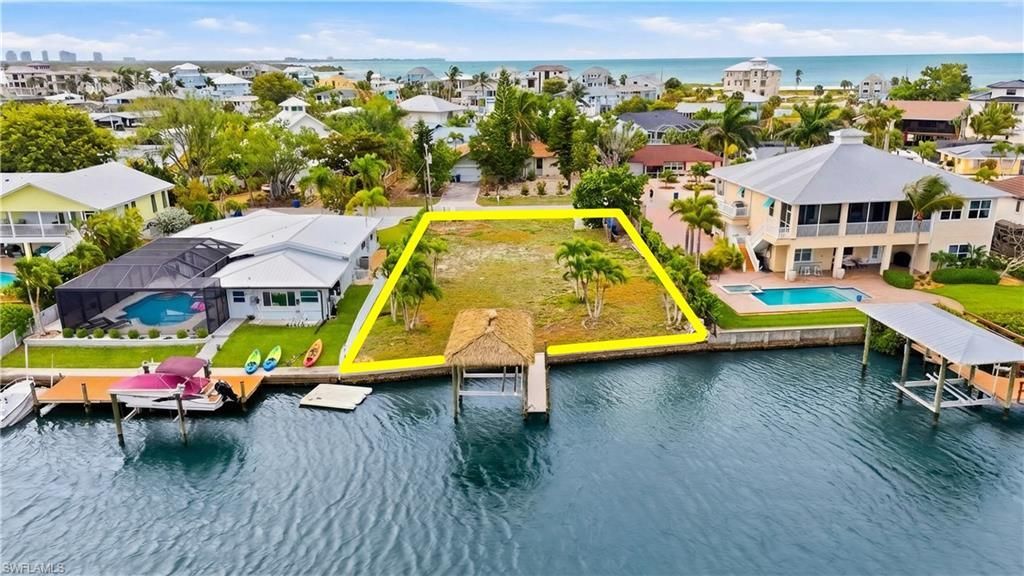8061 Lagoon Rd, Fort Myers Beach, FL 33931 Photo