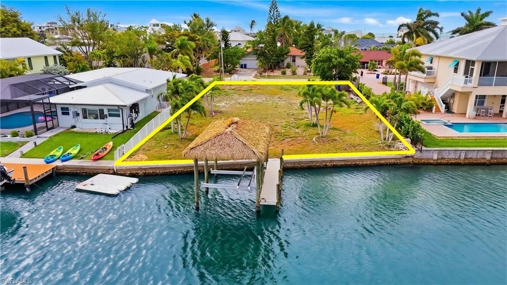 8061 Lagoon Rd, Fort Myers Beach, FL 33931 Photo