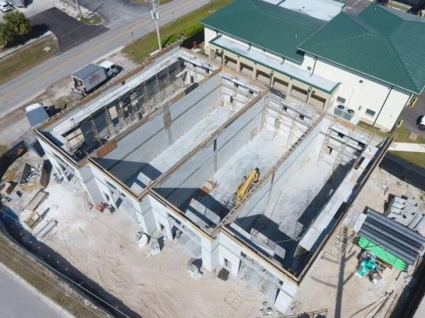 805 E Elkcam CIR , MARCO ISLAND, FL 34145