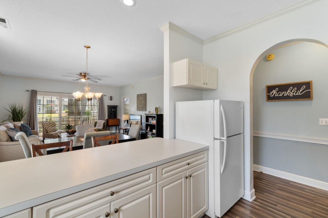 4631 Wild Iris Dr.  Photo 6