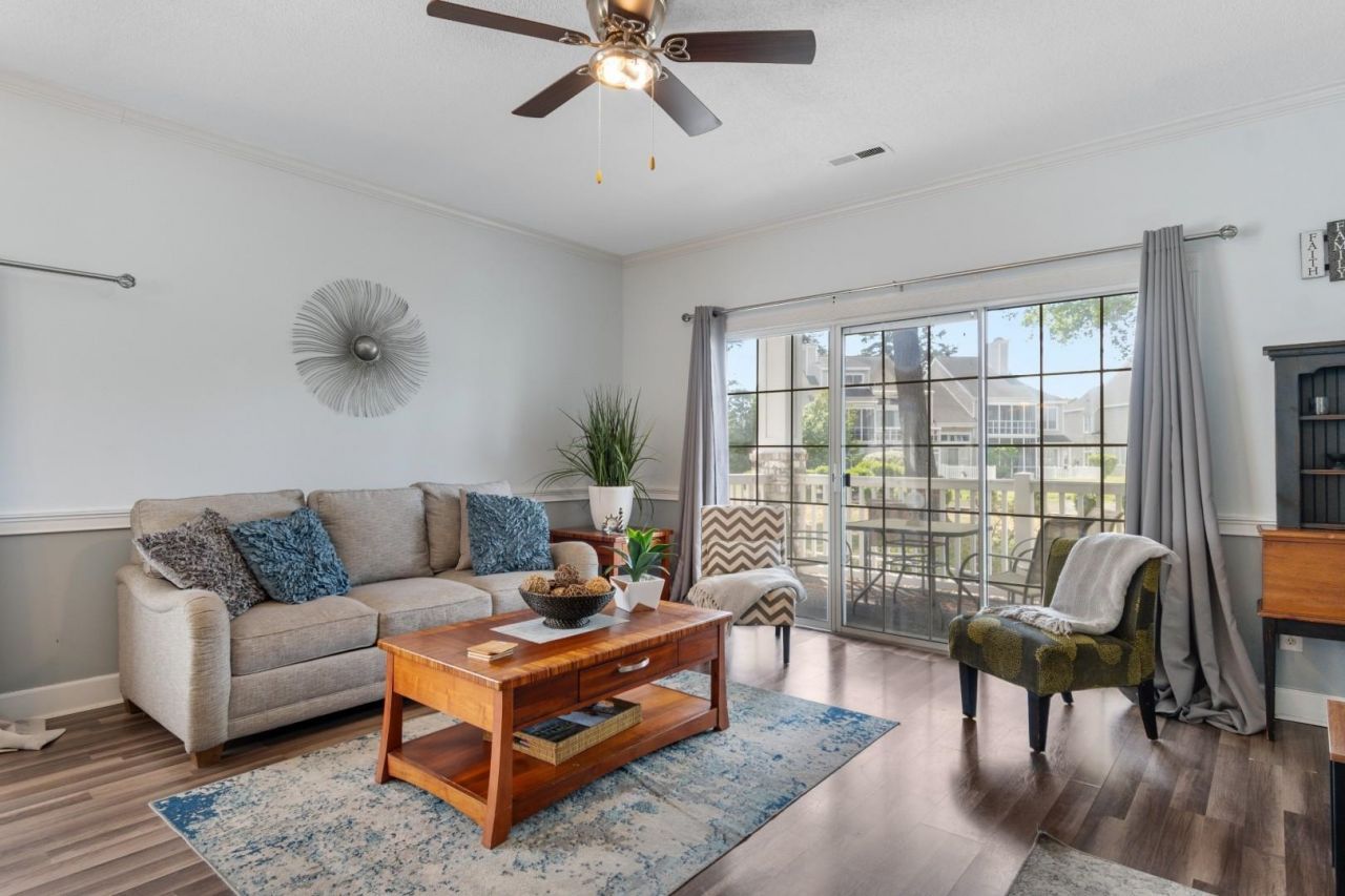 4631 Wild Iris Dr.  Photo 9