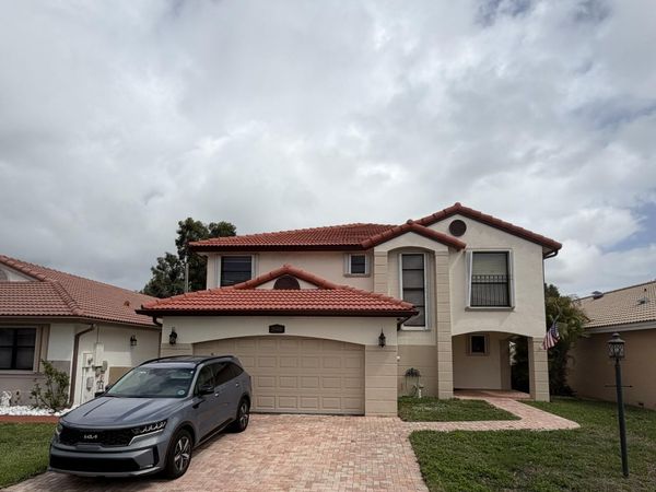 15061 Norfolk Lane, Davie, FL 33331