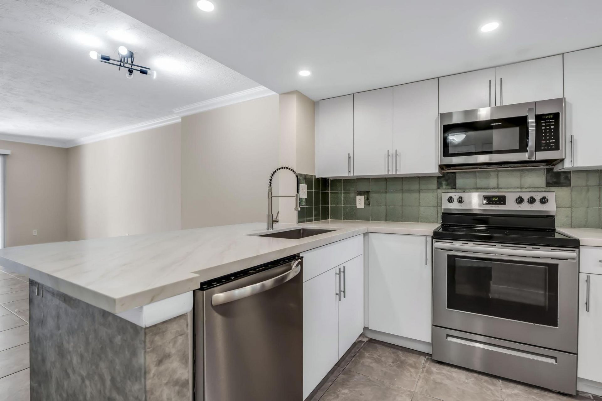 5200 NW 31st Avenue, Unit 141, Fort Lauderdale, FL 33309 Photo