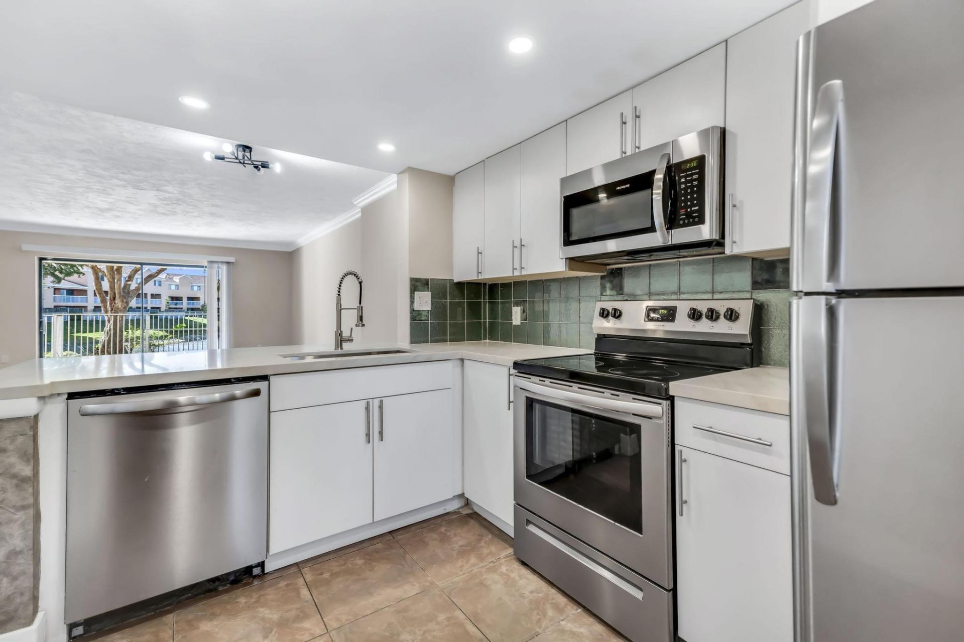 5200 NW 31st Avenue, Unit 141, Fort Lauderdale, FL 33309 Photo