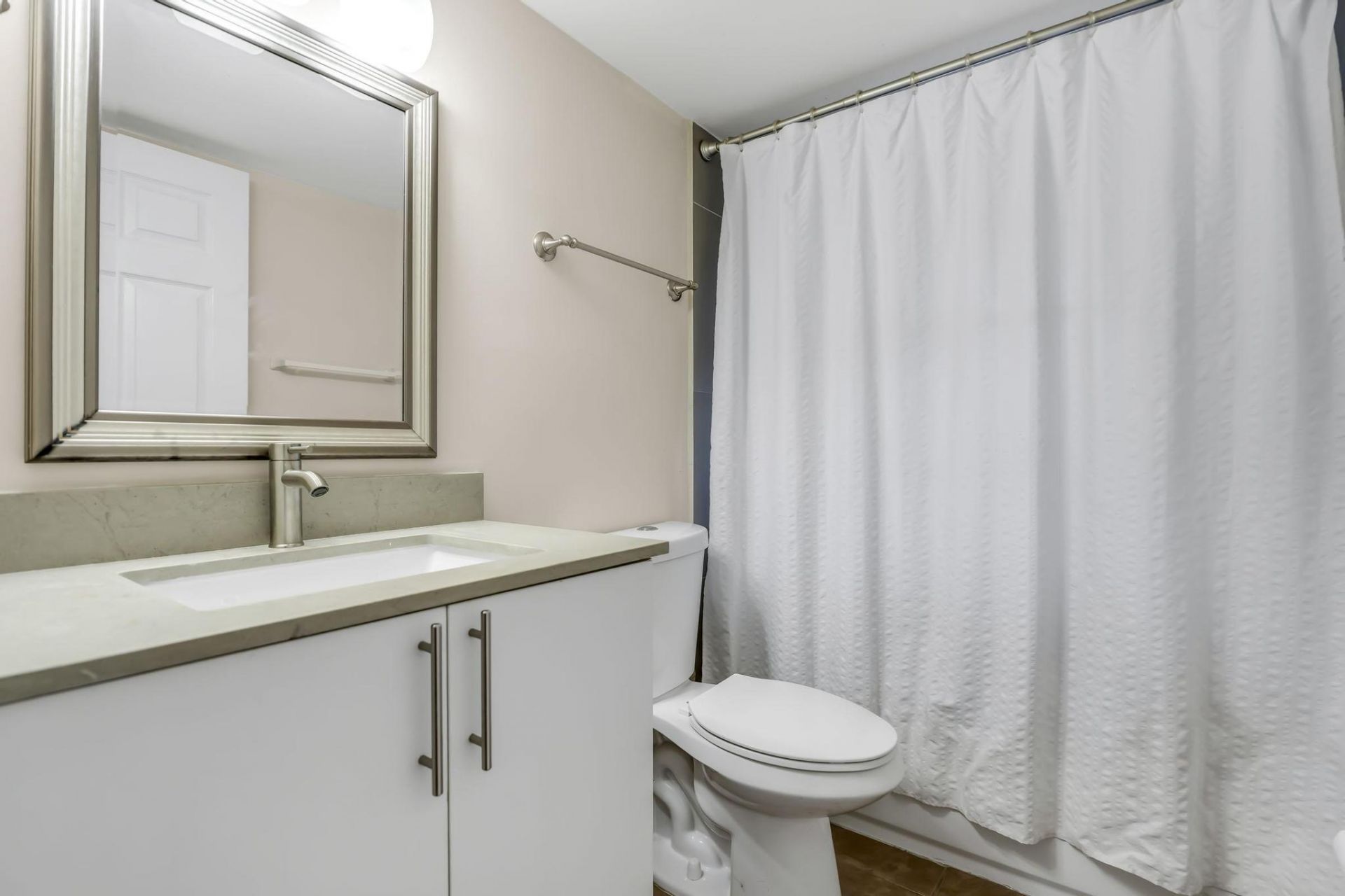 5200 NW 31st Avenue, Unit 141, Fort Lauderdale, FL 33309 Photo