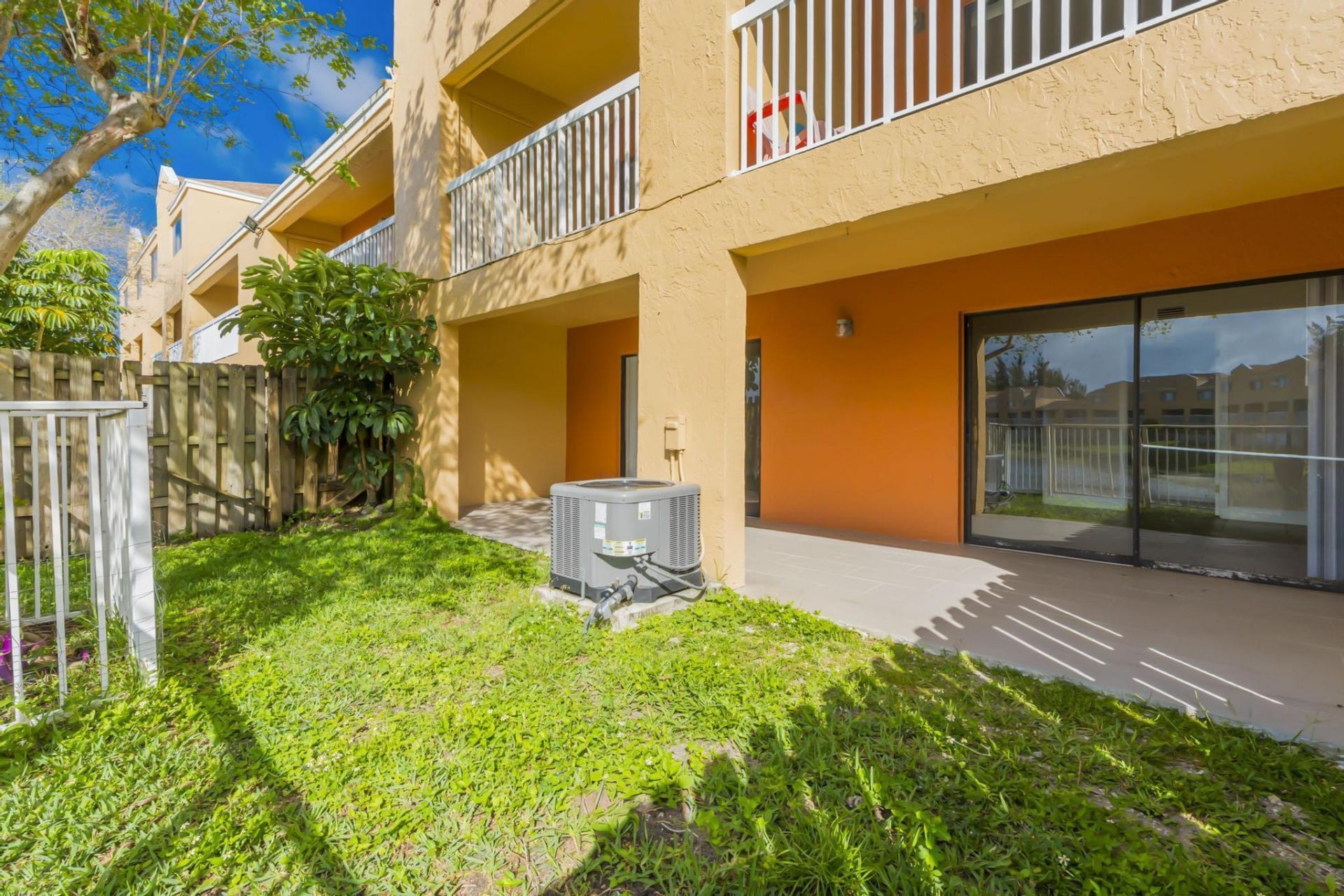 5200 NW 31st Avenue, Unit 141, Fort Lauderdale, FL 33309 Photo
