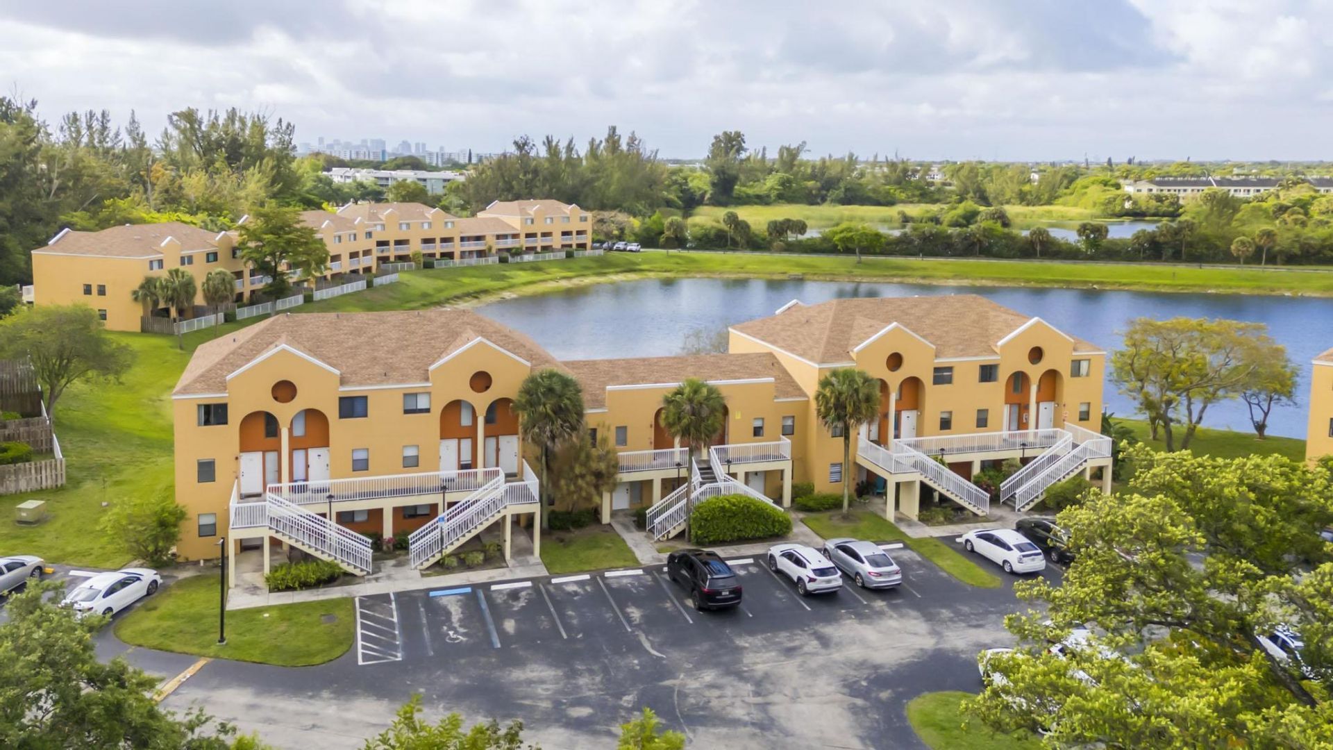 5200 NW 31st Avenue, Unit 141, Fort Lauderdale, FL 33309 Photo