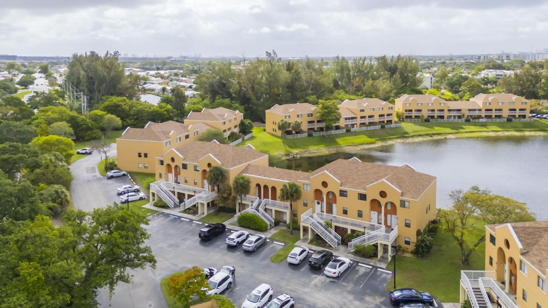 5200 NW 31st Avenue, Unit 141, Fort Lauderdale, FL 33309 Photo